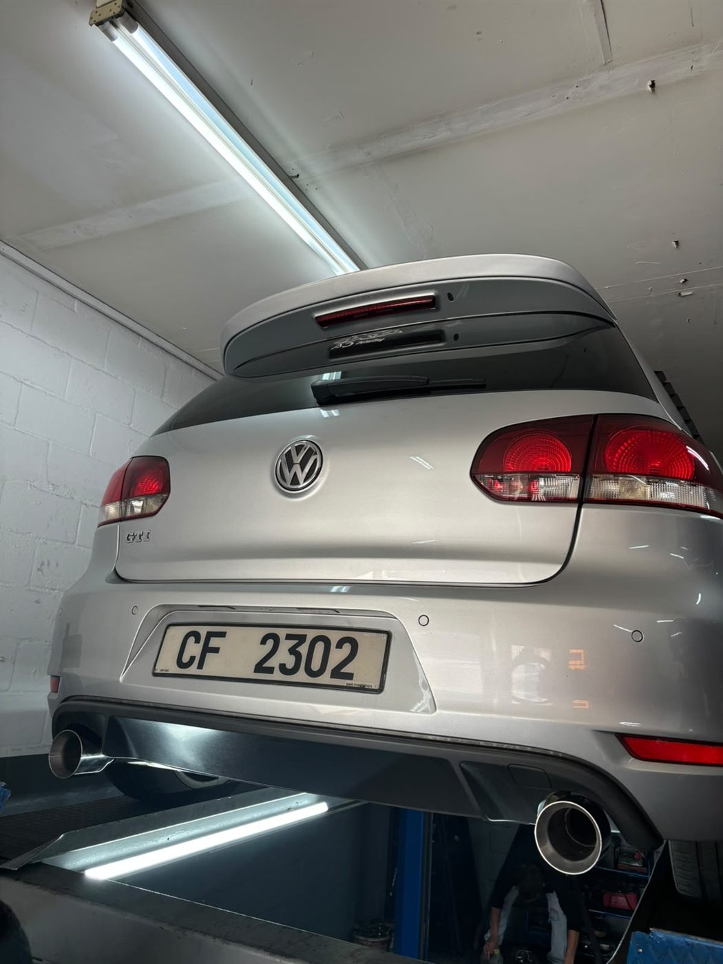 Volkswagen Golf rear with custom tips